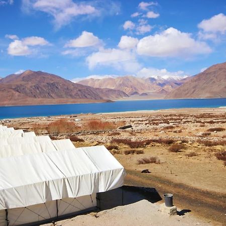 Camp Redstart Hotel Leh Ngoại thất bức ảnh