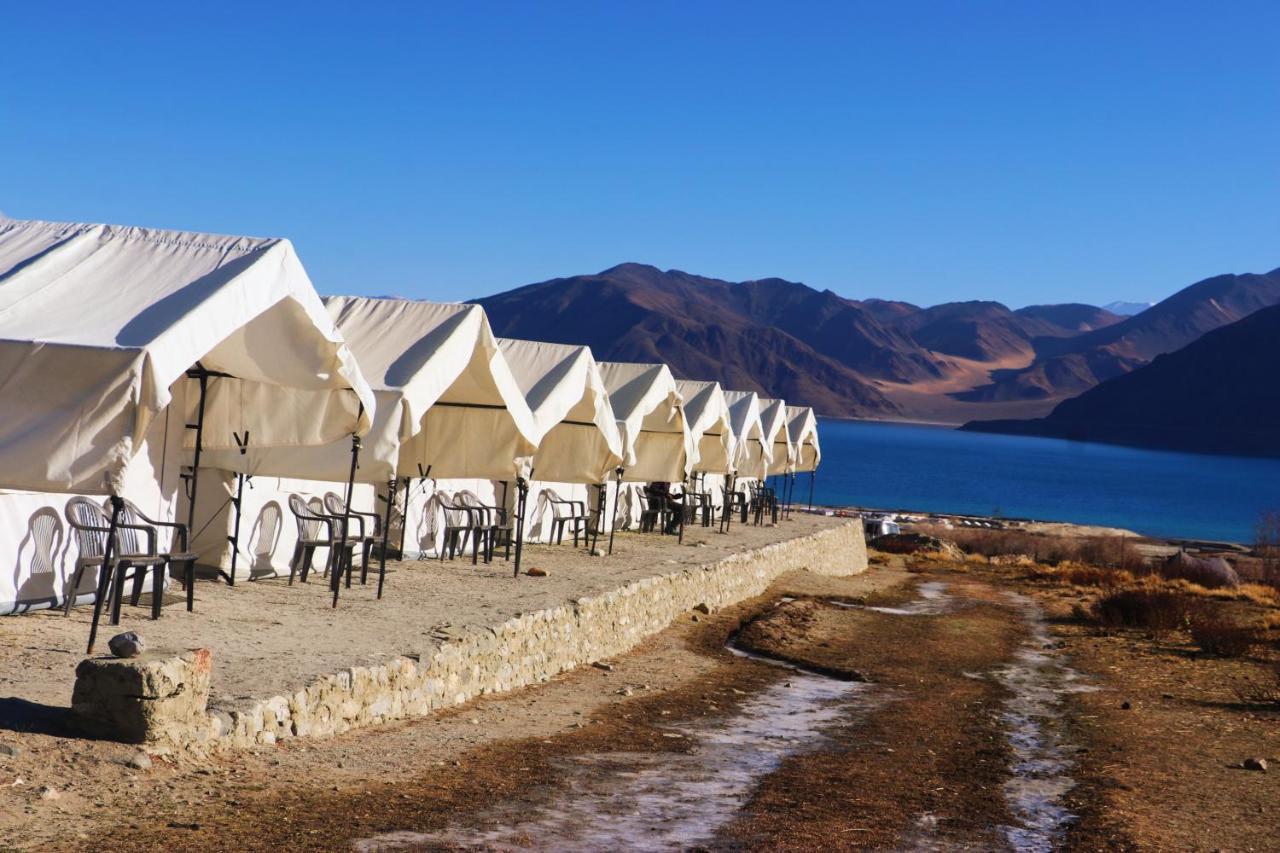 Camp Redstart Hotel Leh Ngoại thất bức ảnh