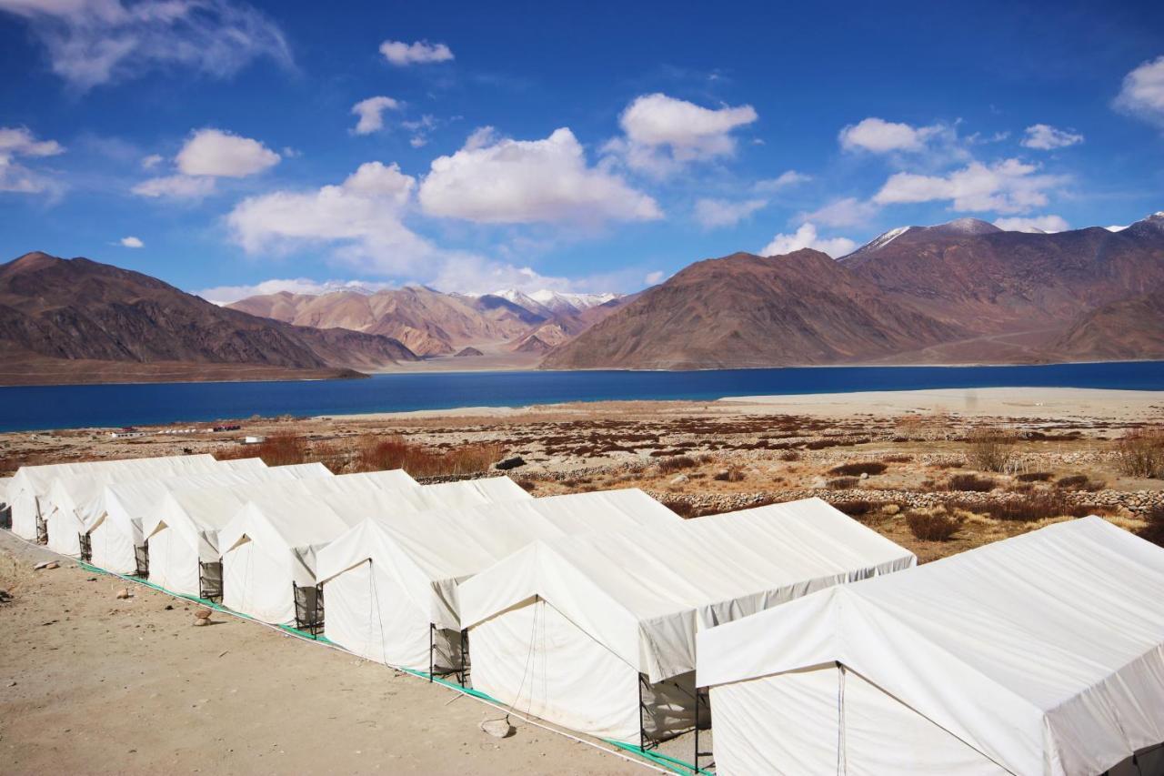 Camp Redstart Hotel Leh Ngoại thất bức ảnh