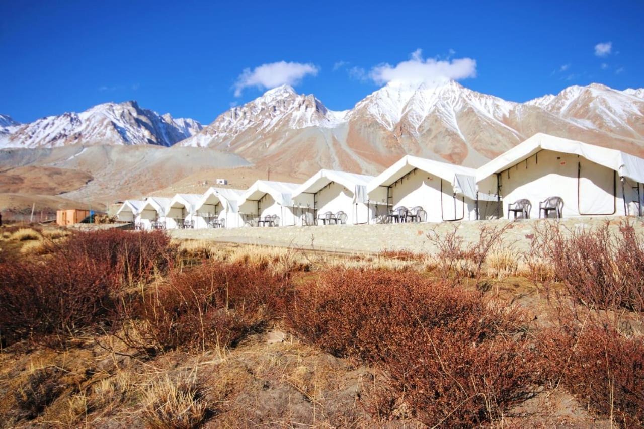 Camp Redstart Hotel Leh Ngoại thất bức ảnh